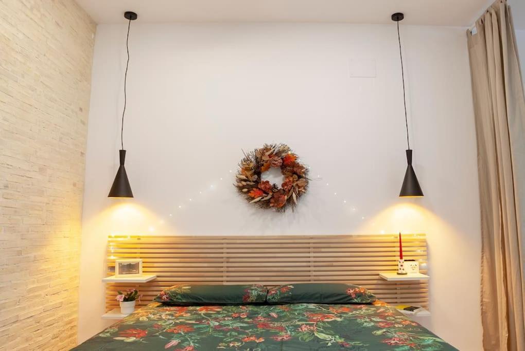 Rb - Urban Loft Retreat, Comfort & Good Location บาเลนเซีย ภายนอก รูปภาพ