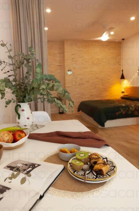 Rb - Urban Loft Retreat, Comfort & Good Location บาเลนเซีย ภายนอก รูปภาพ