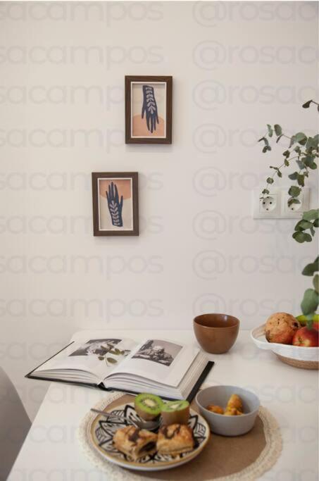 Rb - Urban Loft Retreat, Comfort & Good Location บาเลนเซีย ภายนอก รูปภาพ
